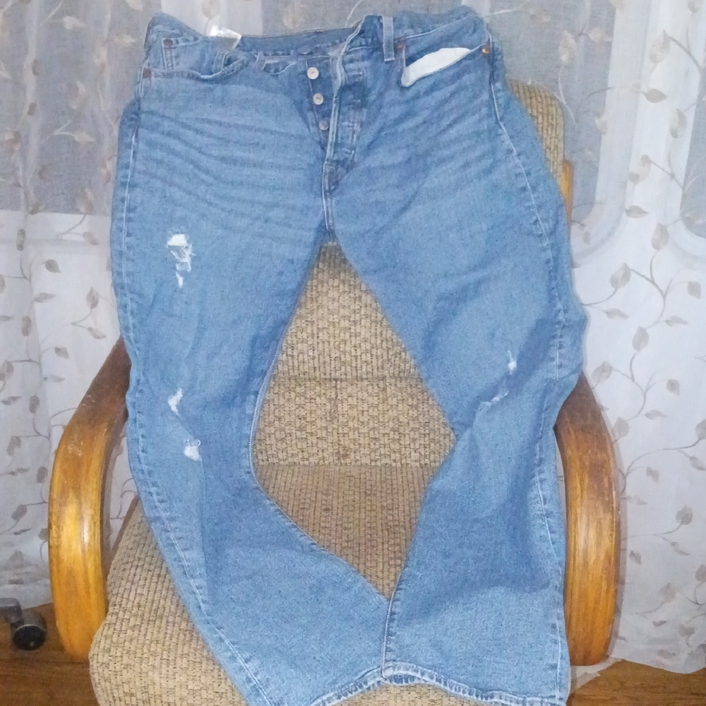 Levi's Classic Blue Men's Relaxed Jeans